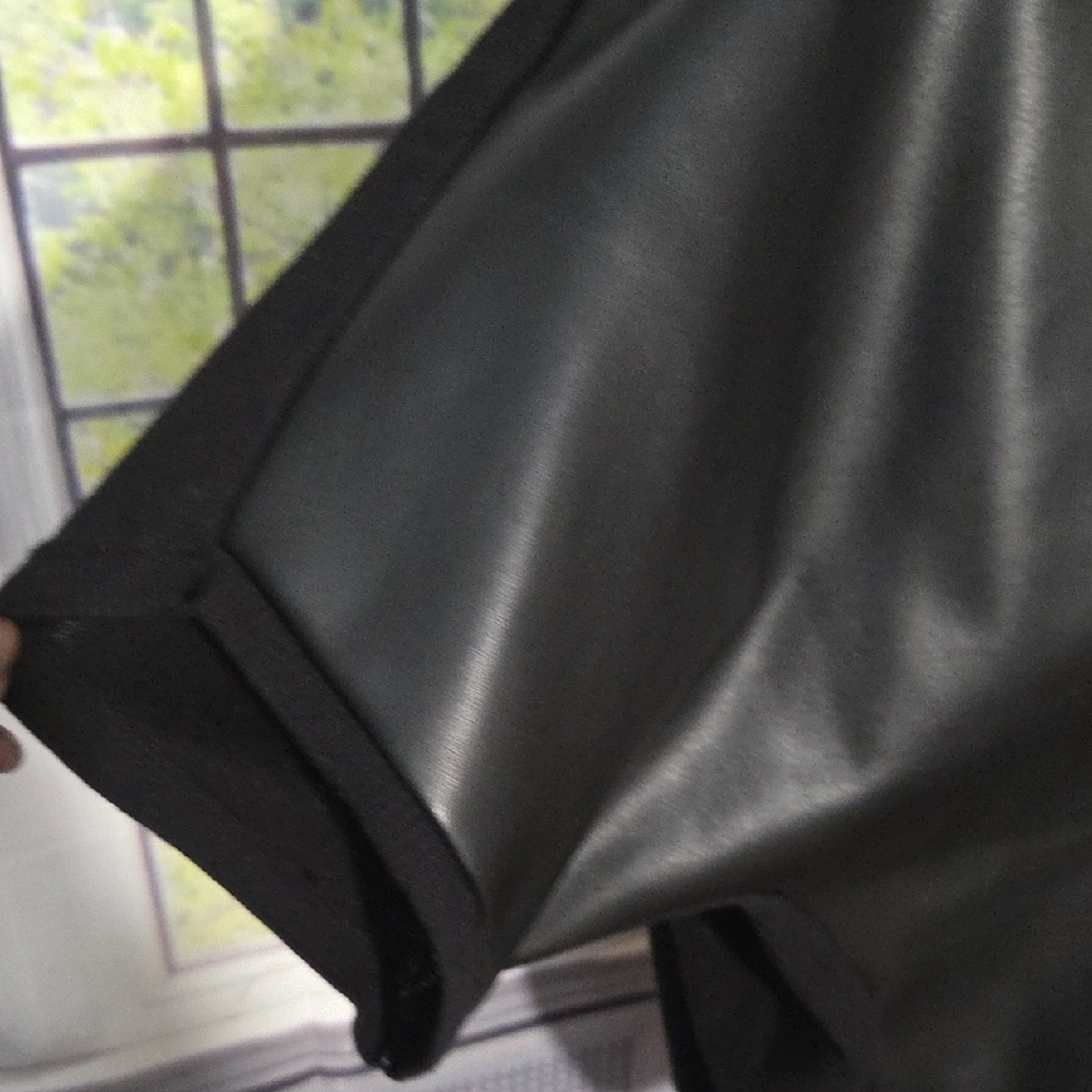 DKNY Black Faux Leather Short Sleeve Sweatshirt - Picture 7 of 8